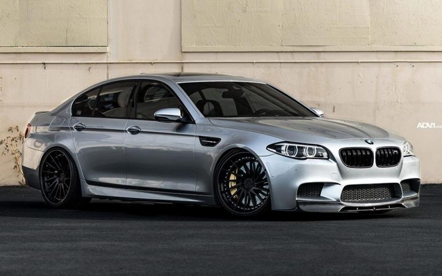 BMW M5 on ADV.1 Wheels (ADV10R TRACK SPEC CS) (Pure Silver) '2019